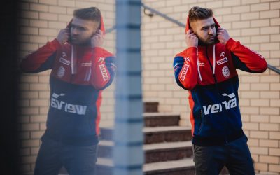 Bluza bawełniana z kapturem Bluza bawełniana z kapturem